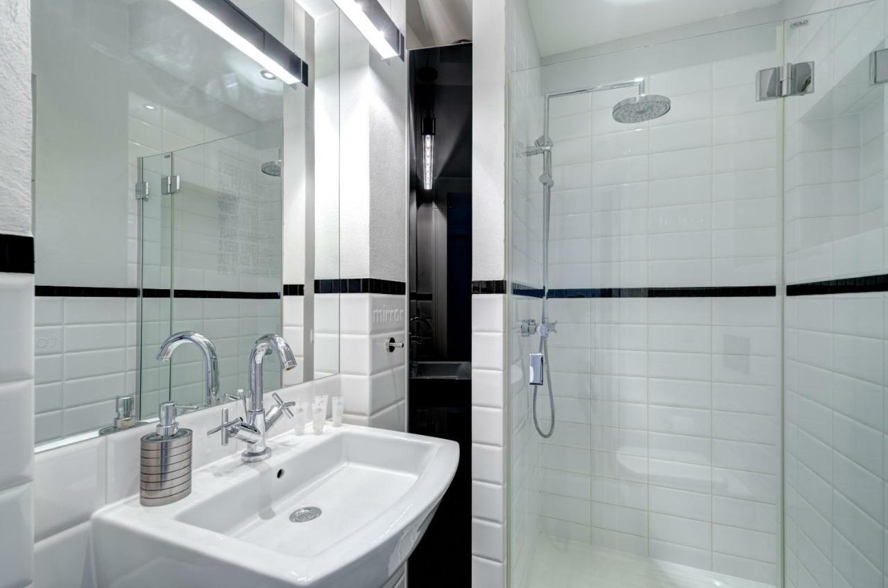 Stylish Apartment In Heart Of Oldtown กดัญสก์ ภายนอก รูปภาพ